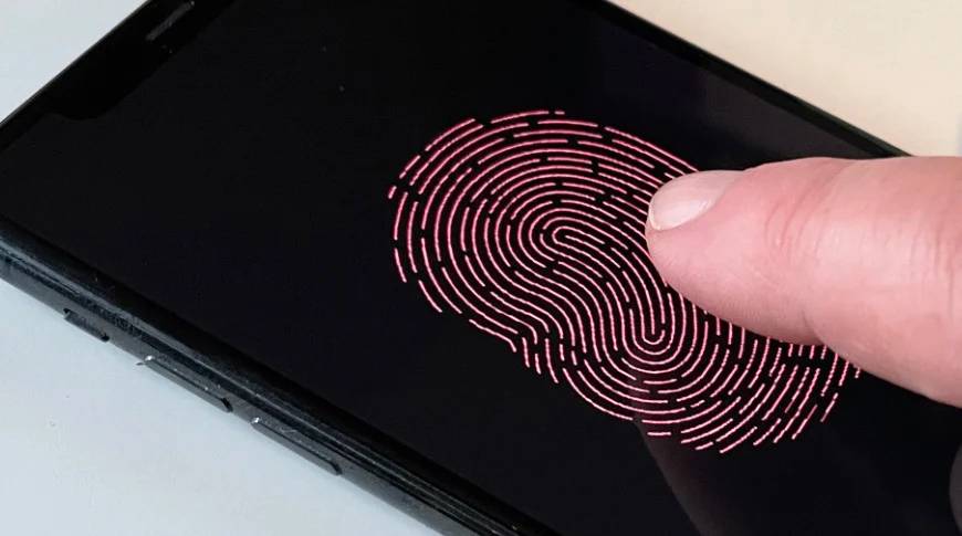 Apple 不再为 iPhone 开发屏幕下方的 Touch ID