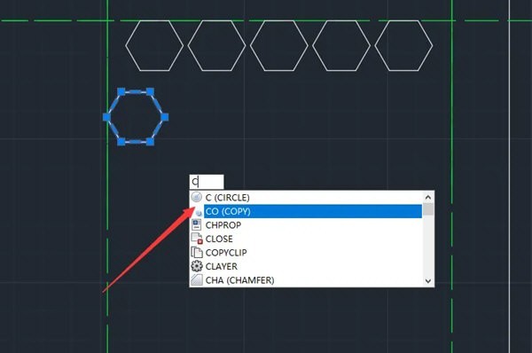 AutoCAD2020图纸制作时复制生成矩阵图形怎么操作