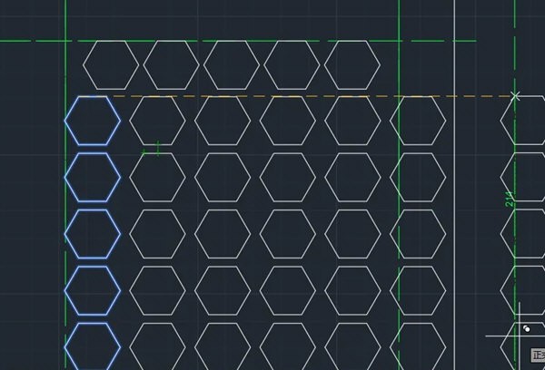 AutoCAD2020图纸制作时复制生成矩阵图形怎么操作